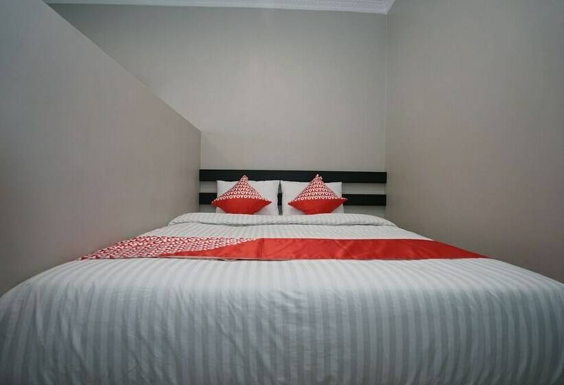 غرفة ديلوكس, Oyo 1253 Wismakito Syariah