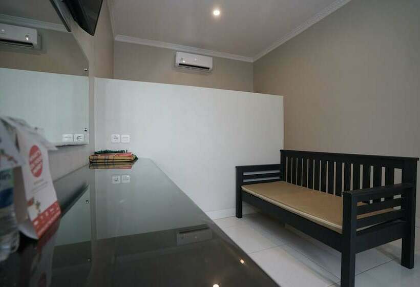 غرفة ديلوكس, Oyo 1253 Wismakito Syariah