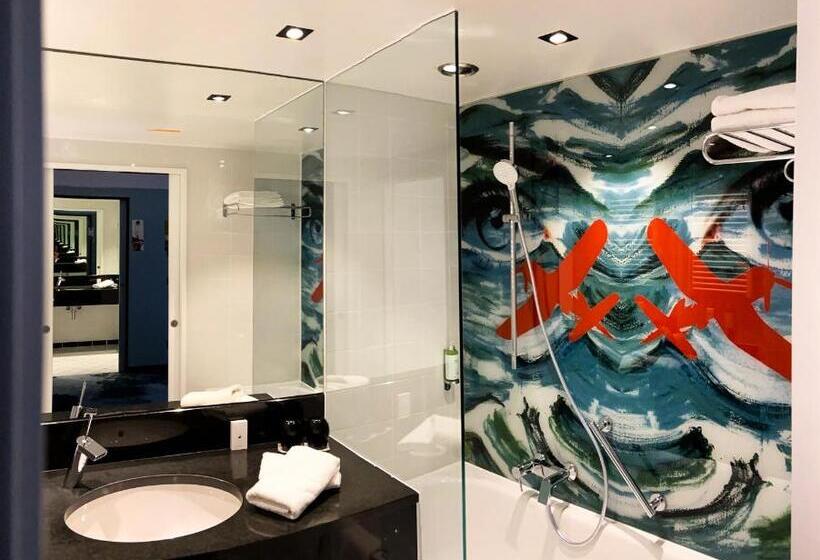 Superior room with lake view, Scalaria Sunset Wing