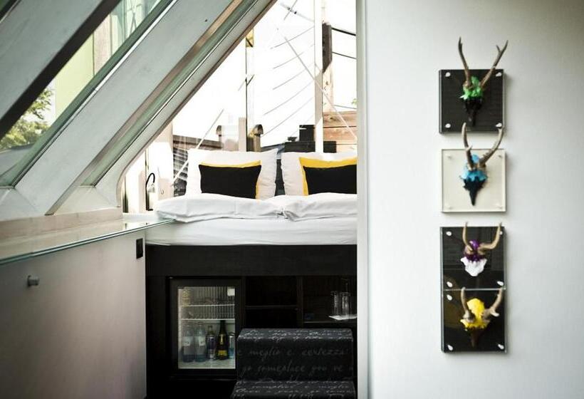 스위트, Scalaria Sunset Wing