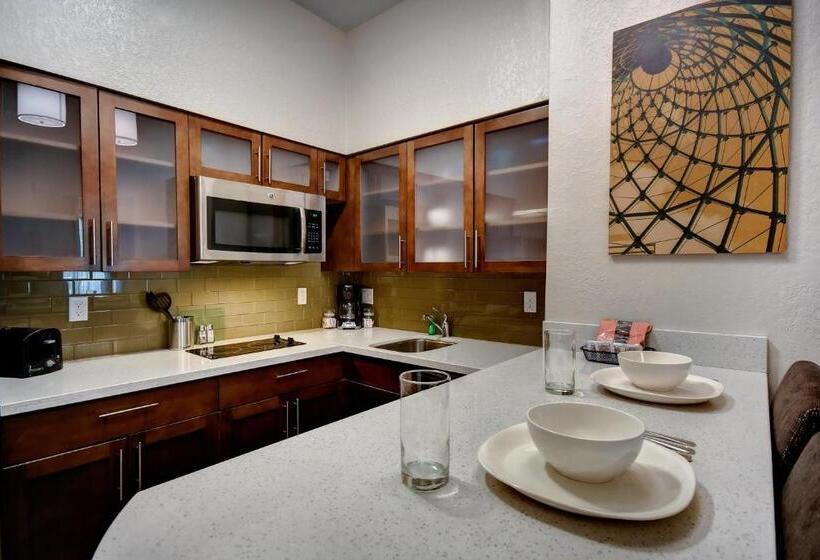 جناح سرير كينج, Staybridge Suites   Holland, An Ihg