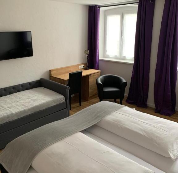 Quarto Triplo Standart, Brauereigasthof Bären