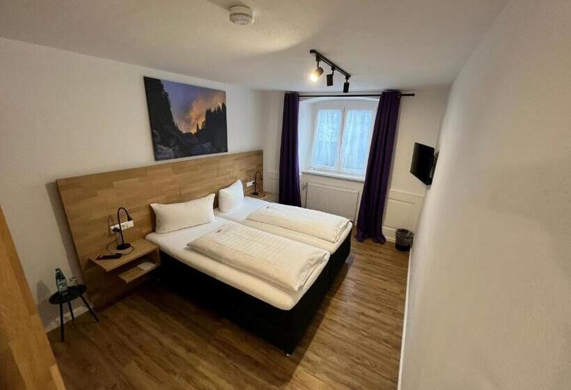 Quarto Basic, Brauereigasthof Bären