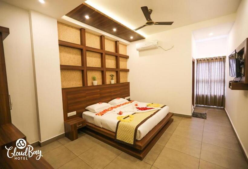 豪华房间, Cloudbay