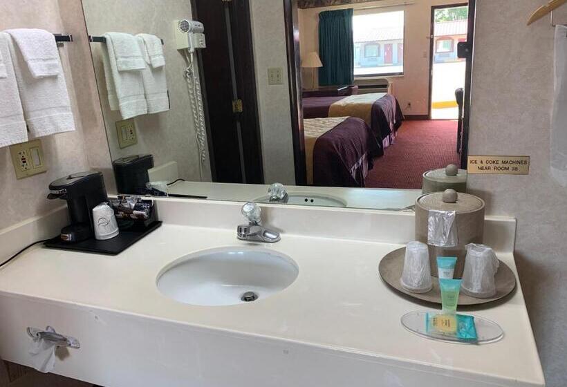 Люкс Повышенной Комфортности, Regency Inn