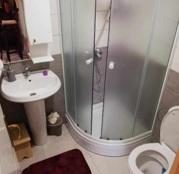 آپارتمان 1 خوابه, Balabani Local Stay