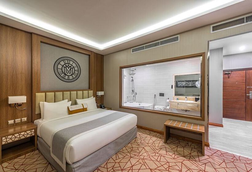 اتاق لوکس, فندق كراون روز الصحافة Crowne Rose Alsahafa