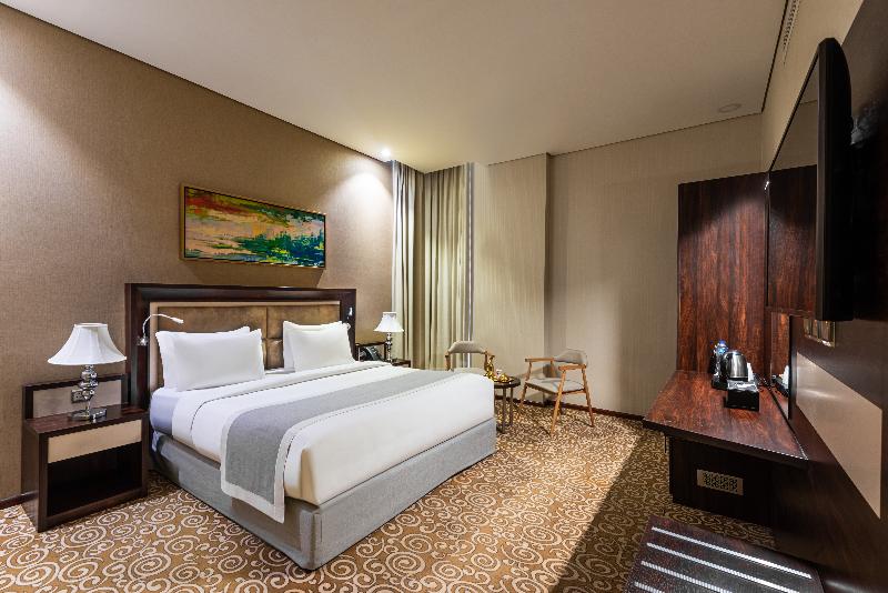 سوییت سوپریور, فندق كراون روز الصحافة Crowne Rose Alsahafa