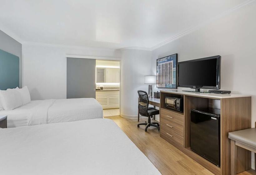 غرفه قياسيه سريرين مزدوجين, Best Western Plus Riviera