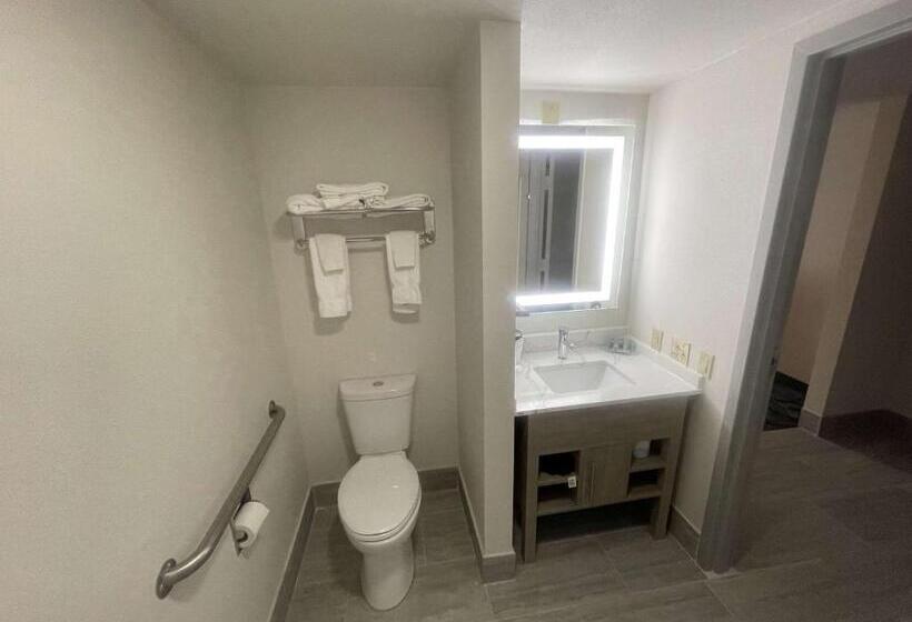 适合残疾人使用的标准间, Best Western Westgate Inn