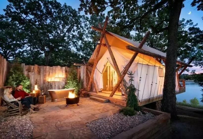 Deluxe Tent, Big Cedar Lodge