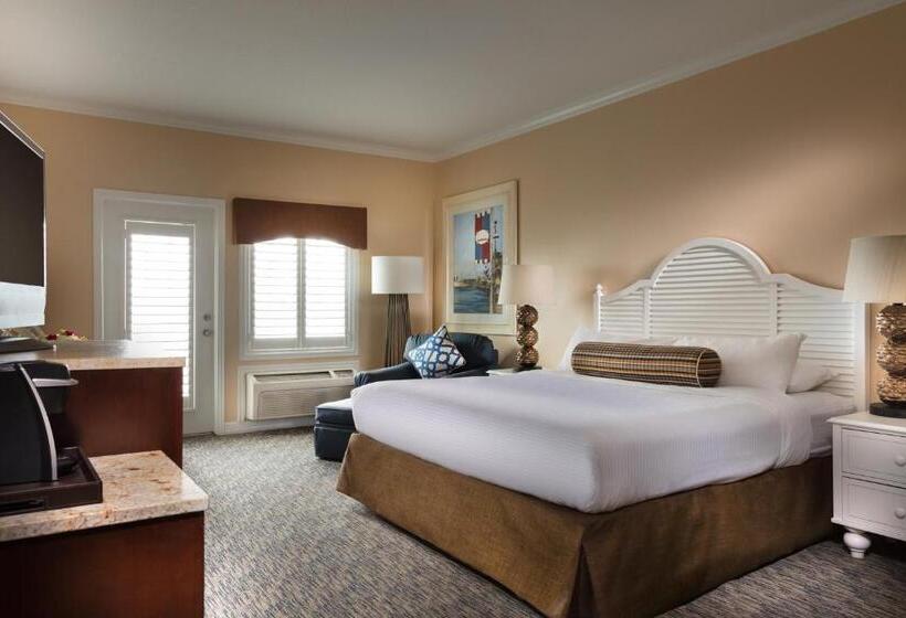 キングサイズベッドのスタンダードルーム, Boardwalk Inn