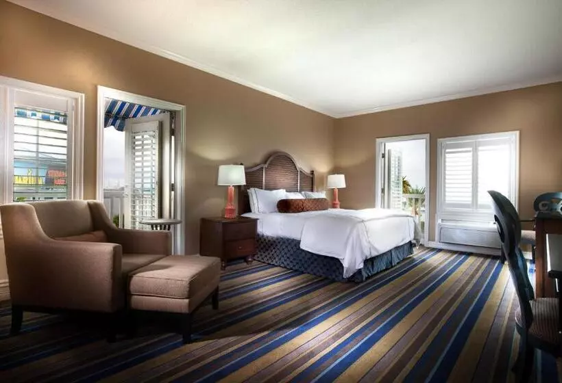 バルコニー付スイート, Boardwalk Inn