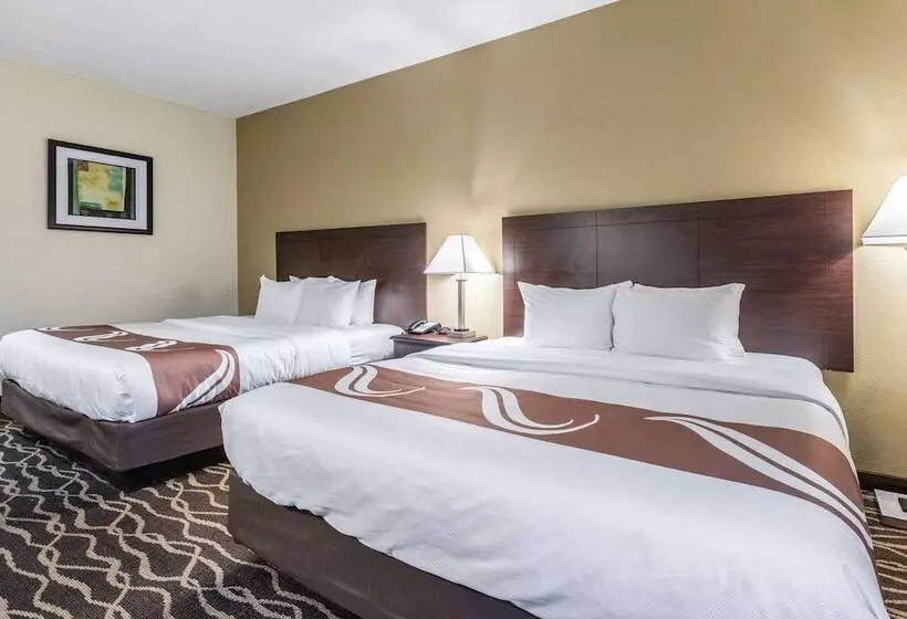 اتاق استاندارد, Quality Inn & Suites Southport