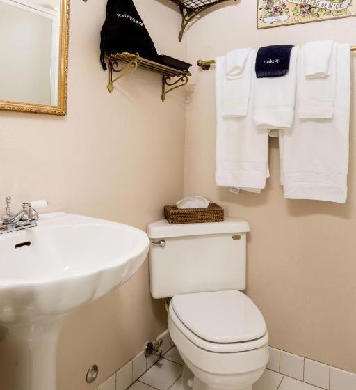 جناح, The Bishop