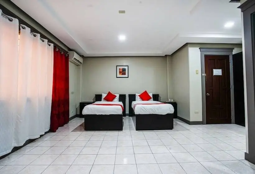 デラックスルーム, Oyo 192 Tcc Condohostel
