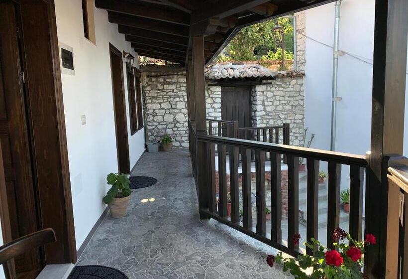 اتاق استاندارد چهار تخته, Guest House Genti