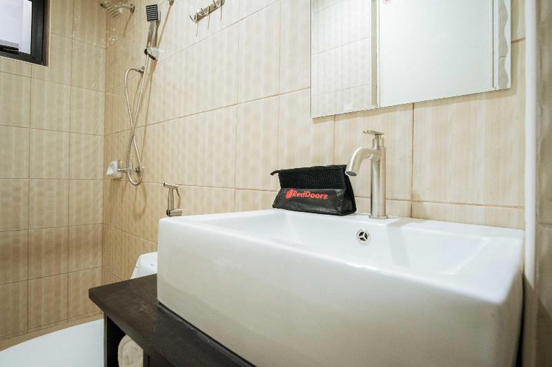 اتاق استاندارد, Reddoorz Plus At Evangelista Street Makati