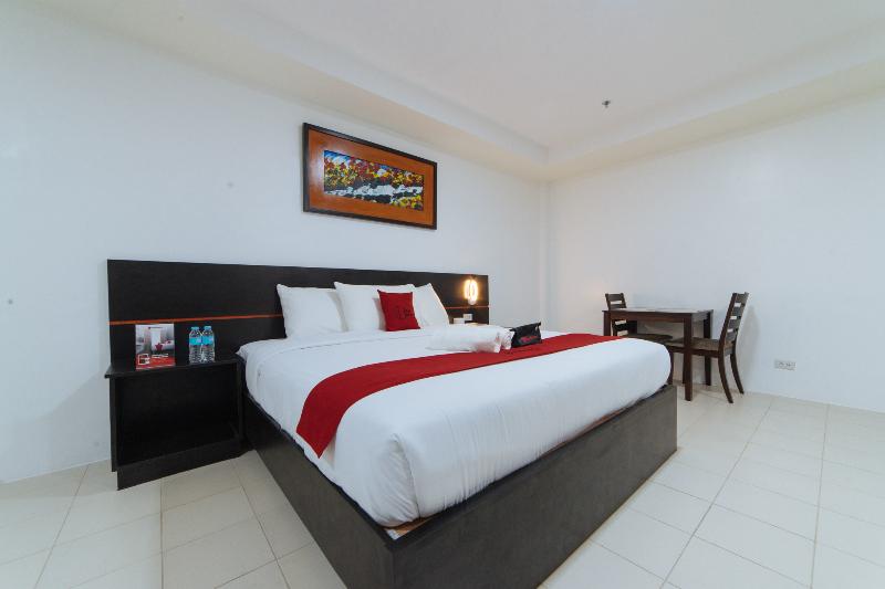 سوییت, Reddoorz Plus At Evangelista Street Makati