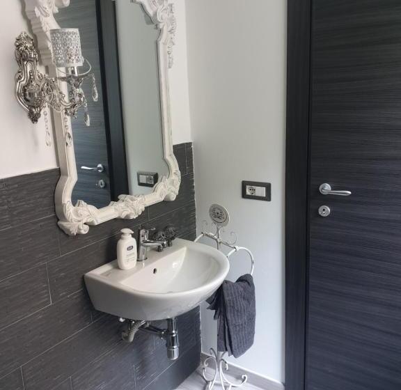 חדר סטנדרט עם מיטת קינג, Civico36