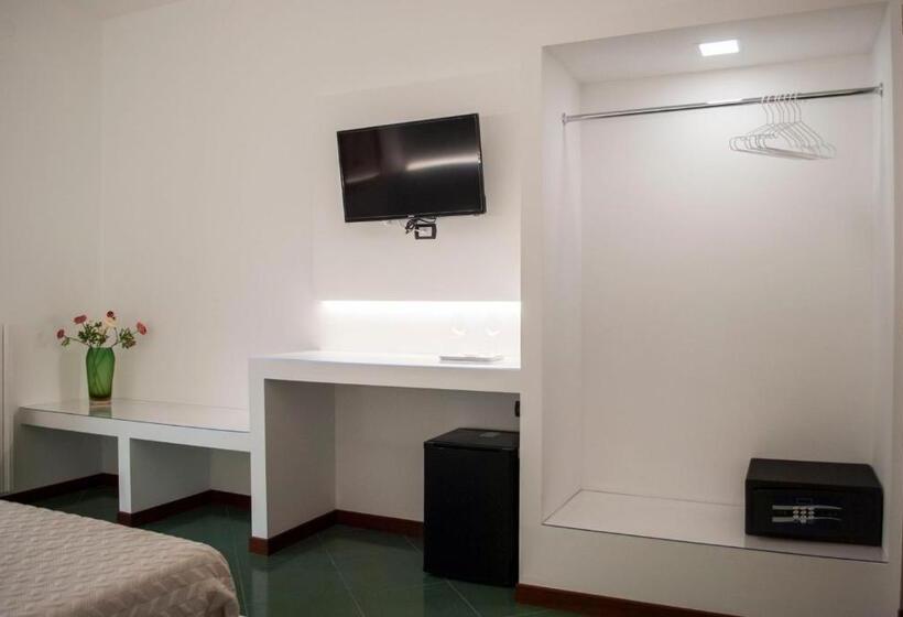 חדר סטנדרט עם מרפסת, Fanfulla