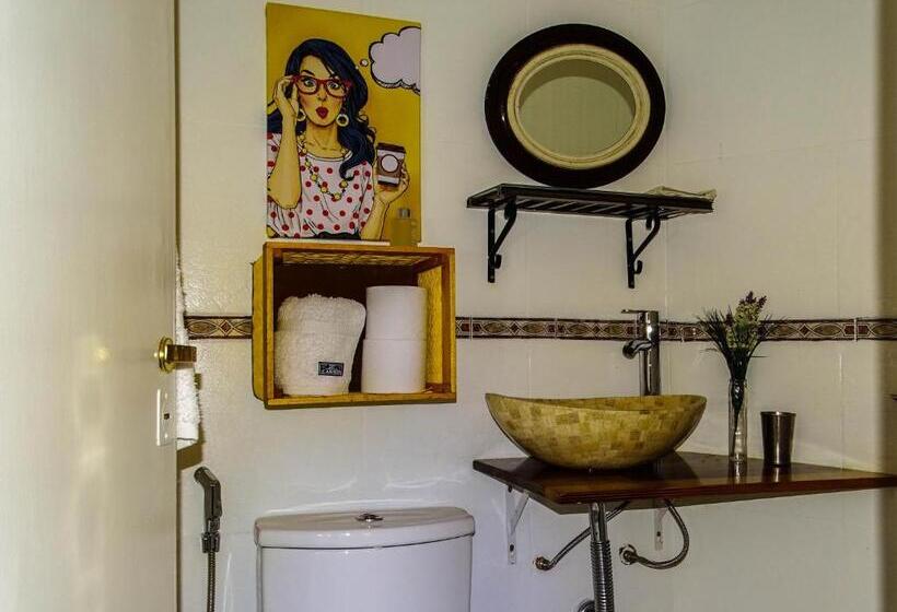 Suite with Terrace, Andiamo Guest House