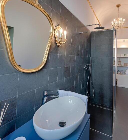 سوییت خانوادگی, Antica Bifora Rsm