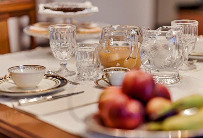 سوییت خانوادگی, Antica Bifora Rsm