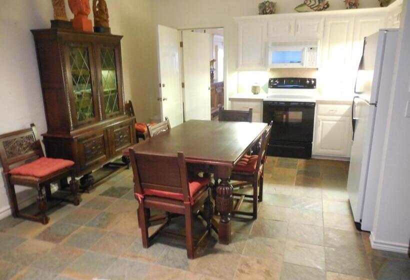 豪华套房, Dogwood Springs Lodgings