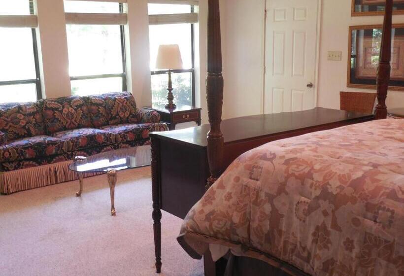 Люкс, Dogwood Springs Lodgings