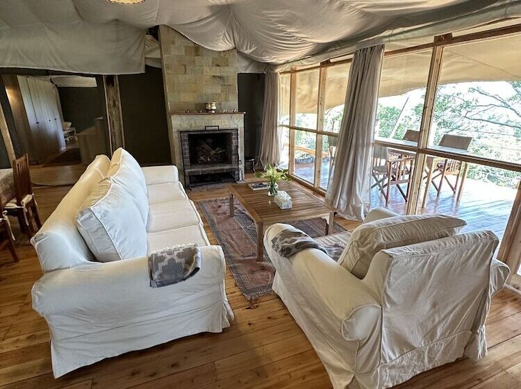 چادر با خدمات رفاهی استاندارد, Olesamara Collection