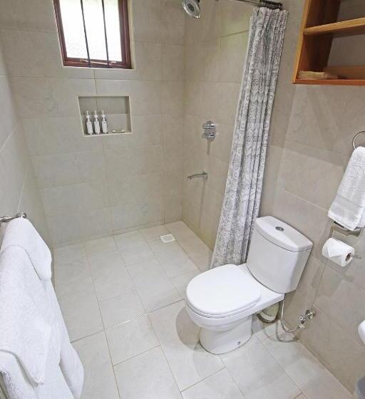 سوییت لوکس, Olesamara Collection