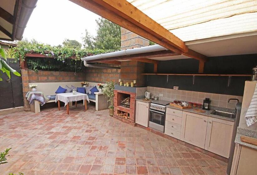 سوییت لوکس, Olesamara Collection