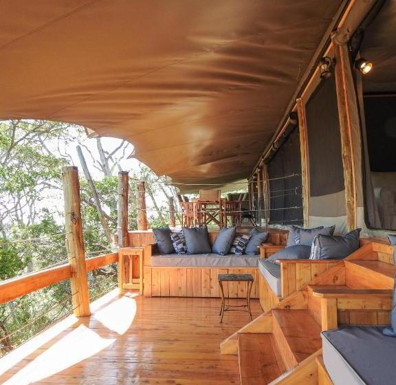 چادر با خدمات رفاهی استاندارد, Olesamara Collection