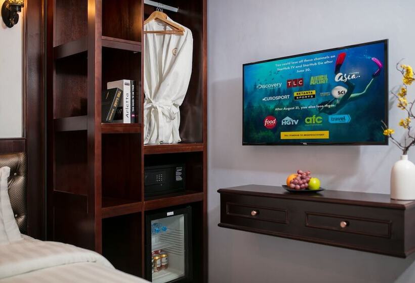 اتاق سوپریور, Madelise Grand