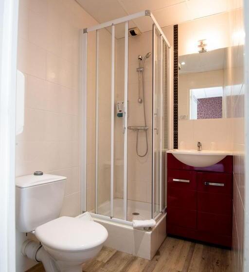 이코노미 룸, Hôtel L Espérance Vitré