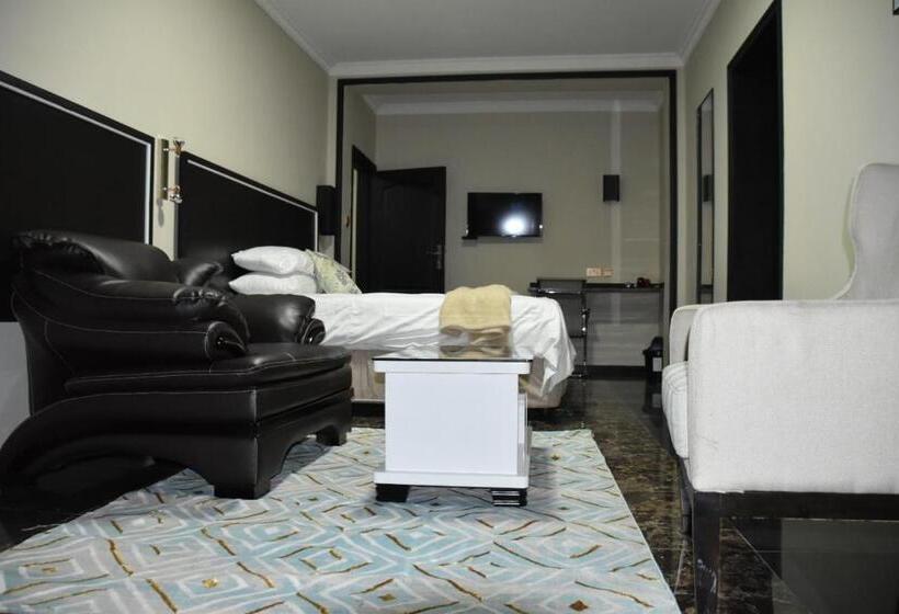 استودیوی سوپریور, Annavilla7 Lilongwe Apart