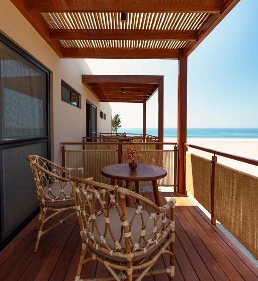 オーシャンビューデラックスルームバルコニー付き, Norte Suites Boutique