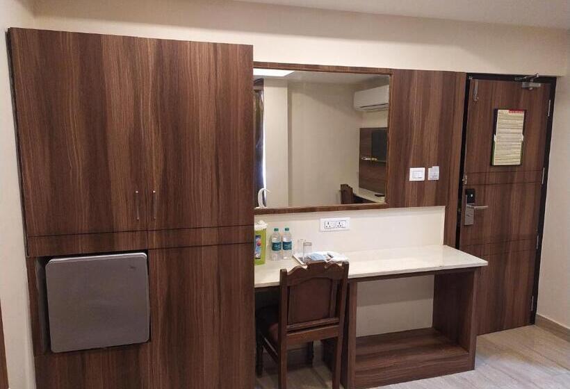 غرفة ديلوكس, White Boutique