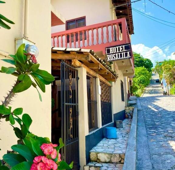 اتاق خانوادگی, Rosalila