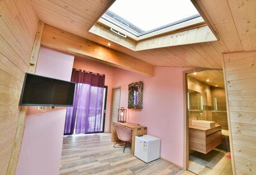 جناح مطل على البحر, Les Tanneries