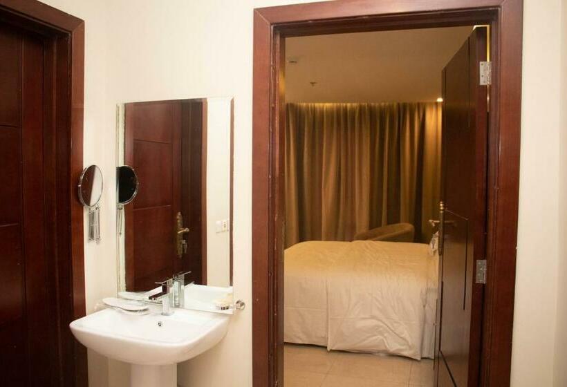 家庭套房, Durrat Manzli Apart