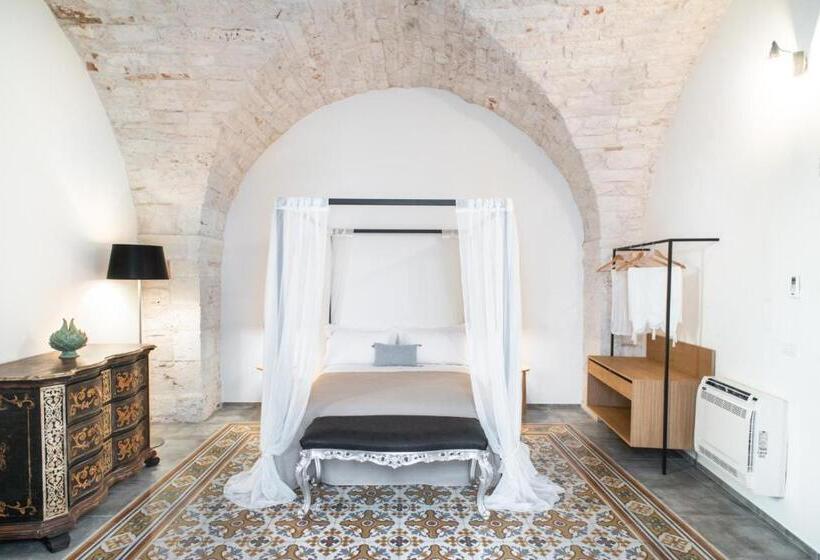 סוויטה דלוקס, Petrantiche   Albergo Diffuso