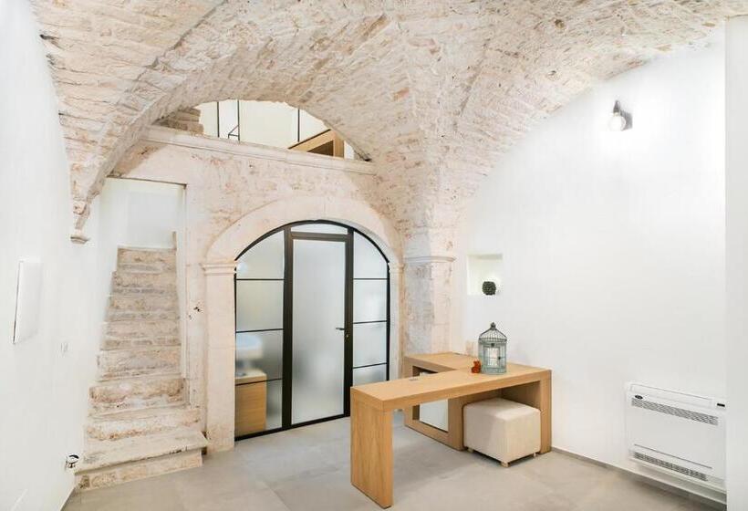 סוויטת ג'וניור, Petrantiche   Albergo Diffuso