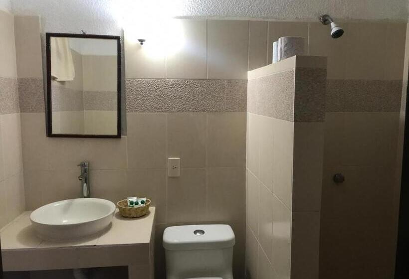 חדר סטנדרט, Yaxche