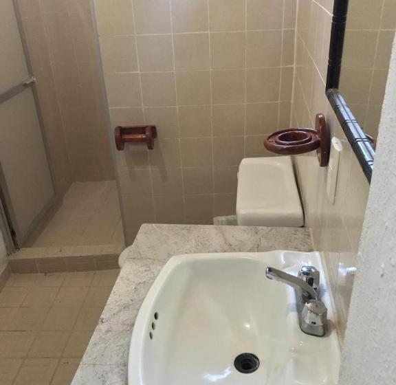 חדר סטנדרט שתי מיטות זוגיות, Yaxche