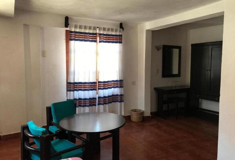 חדר סטנדרט שתי מיטות זוגיות, Yaxche