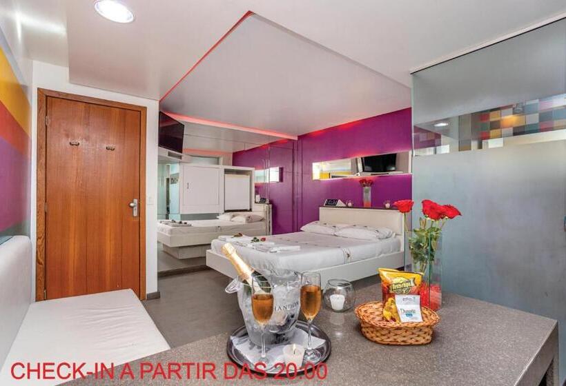 سوییت, Motel Porto Dos Casais