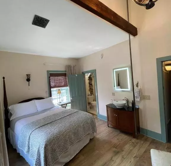 スタンダードルーム, Carriage House Bed & Breakfast
