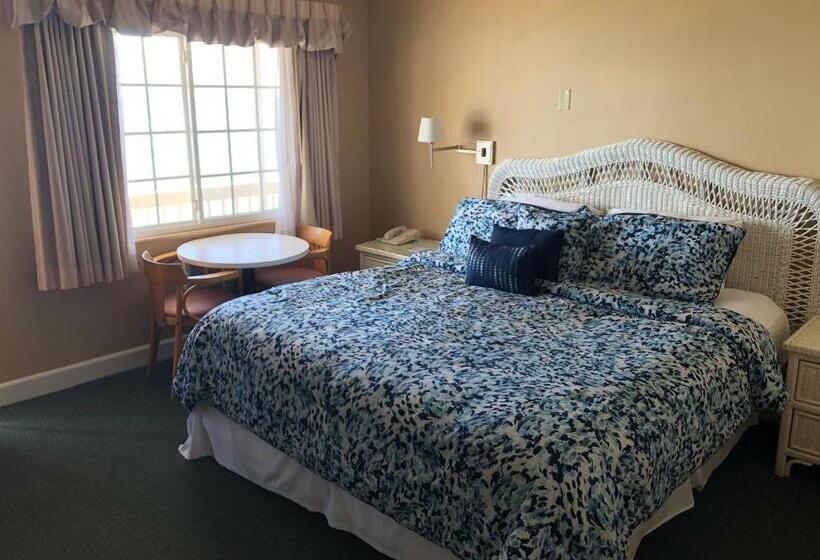 חדר סטנדרט, Cliff House Inn